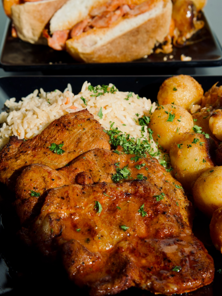 Romados Laval - Laval Weekly